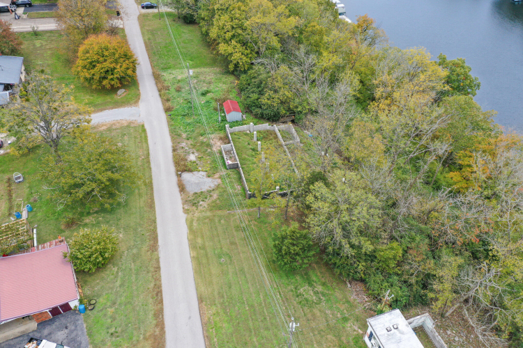 Listing Image 16