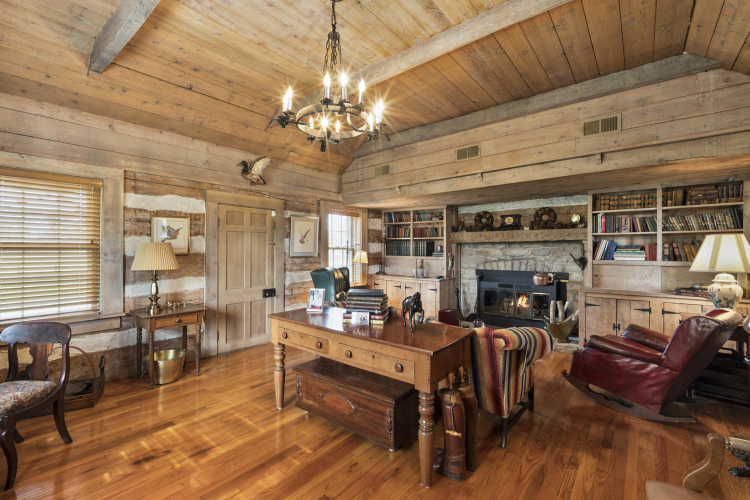 Listing Image 11