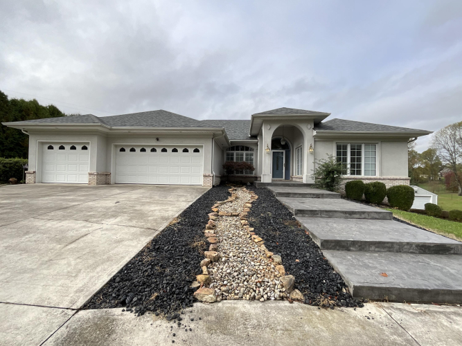 Listing Image 111