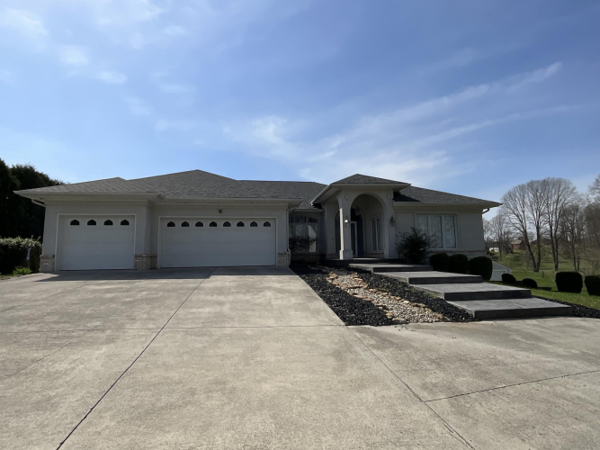 Listing Image 113