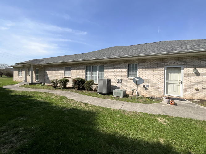 Listing Image 116
