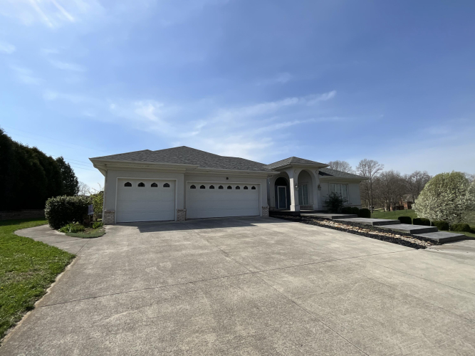 Listing Image 120