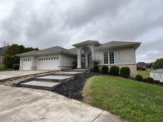 Listing Image 122