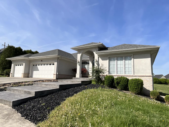 Listing Image 124