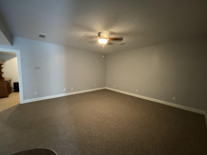 Listing Image 75