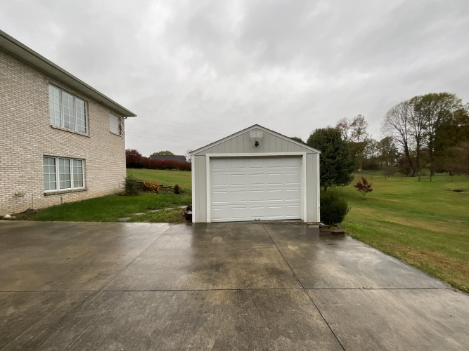 Listing Image 94