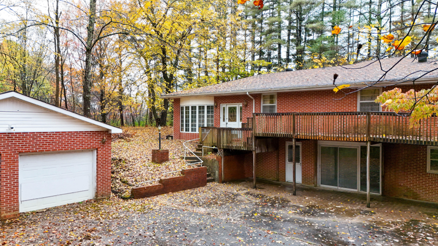 Listing Image 58