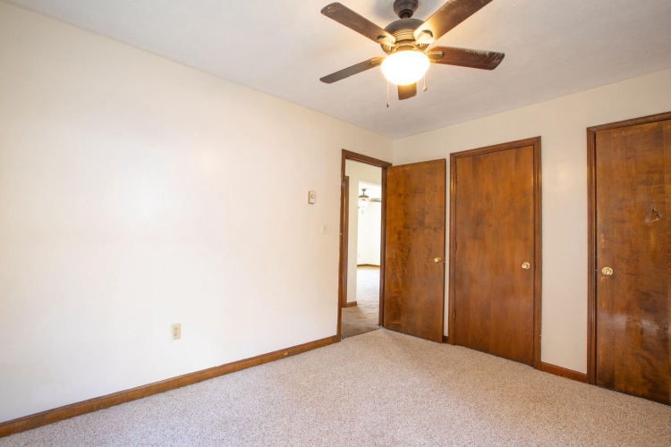 Listing Image 30