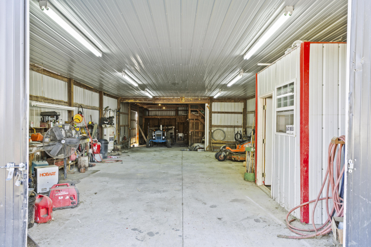 Listing Image 58
