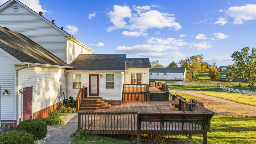 Listing Image 80