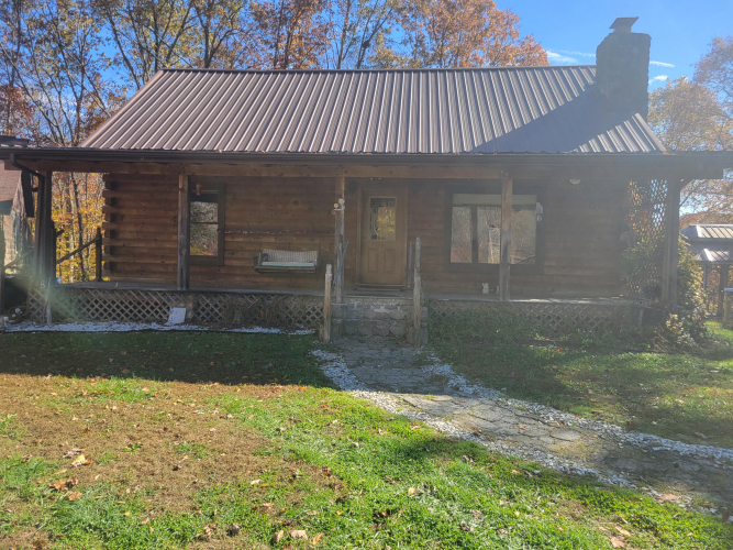 Listing Image 3