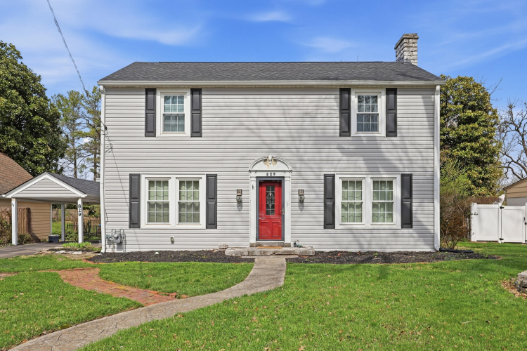 Listing Image 3