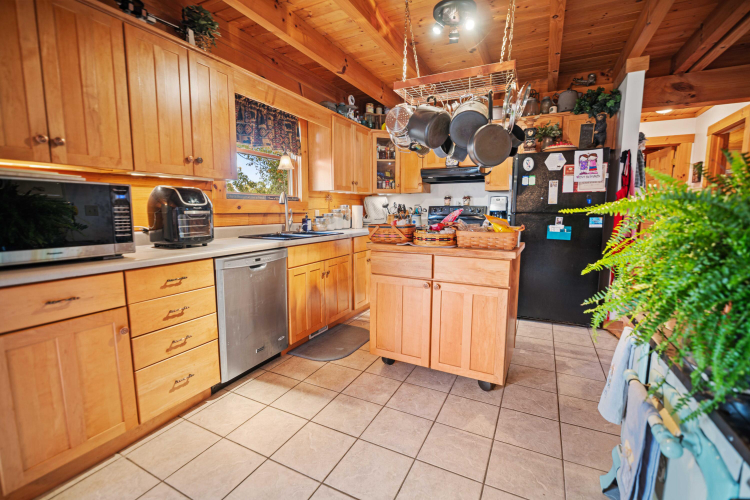 Listing Image 22