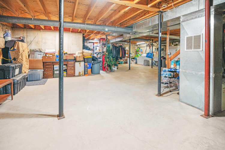 Listing Image 45