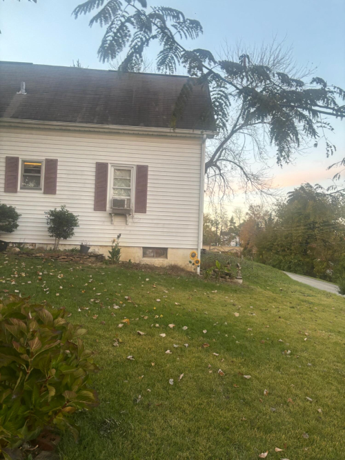 Listing Image 15