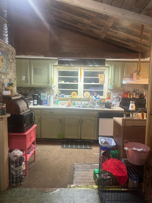 Listing Image 16