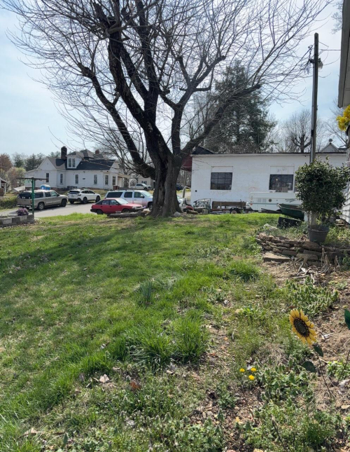 Listing Image 26