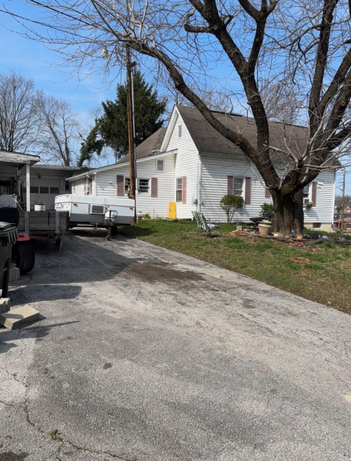 Listing Image 28