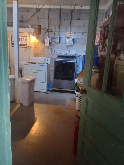 Listing Image 36