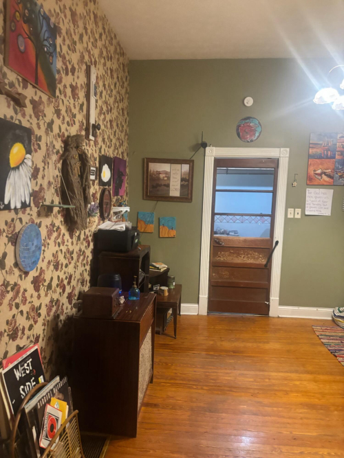 Listing Image 7