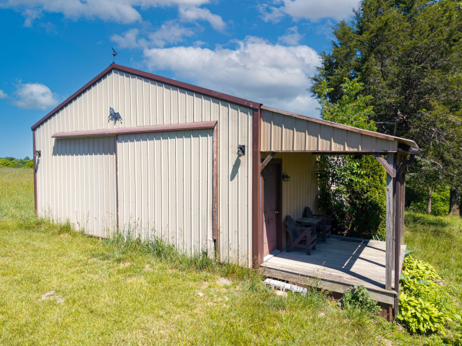 Listing Image 17