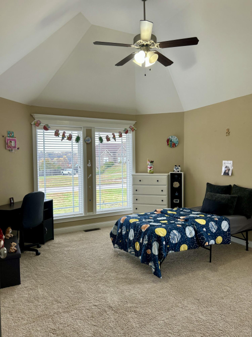 Listing Image 24