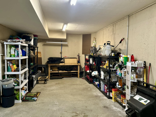 Listing Image 41