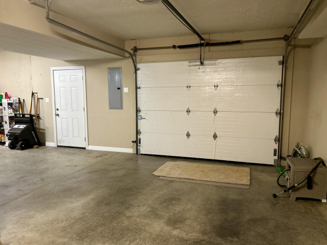 Listing Image 42