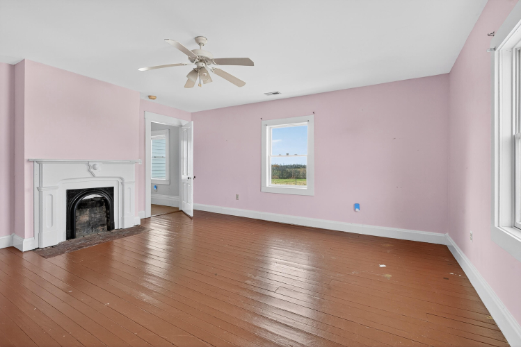 Listing Image 28