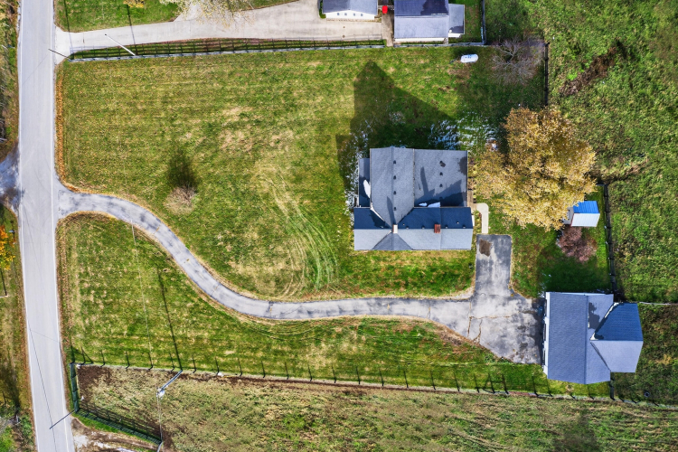 Listing Image 44