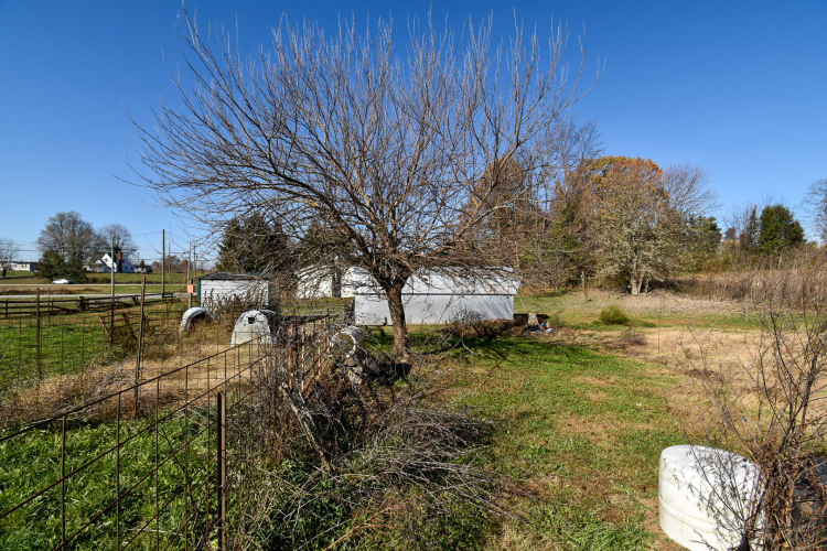 Listing Image 34