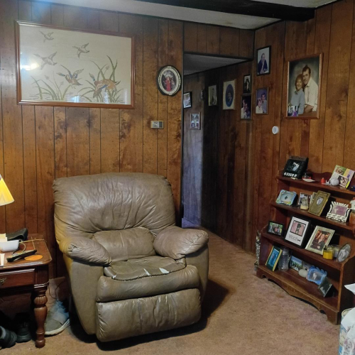 Listing Image 7