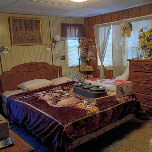 Listing Image 10