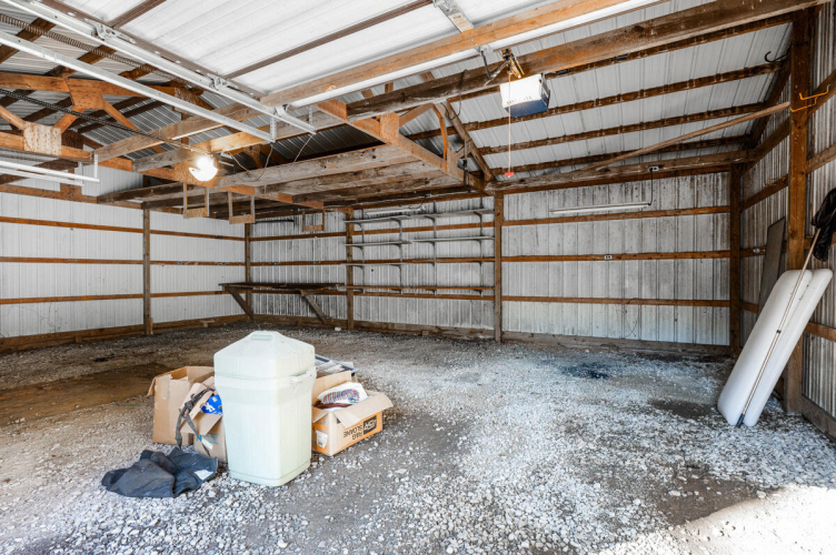 Listing Image 26