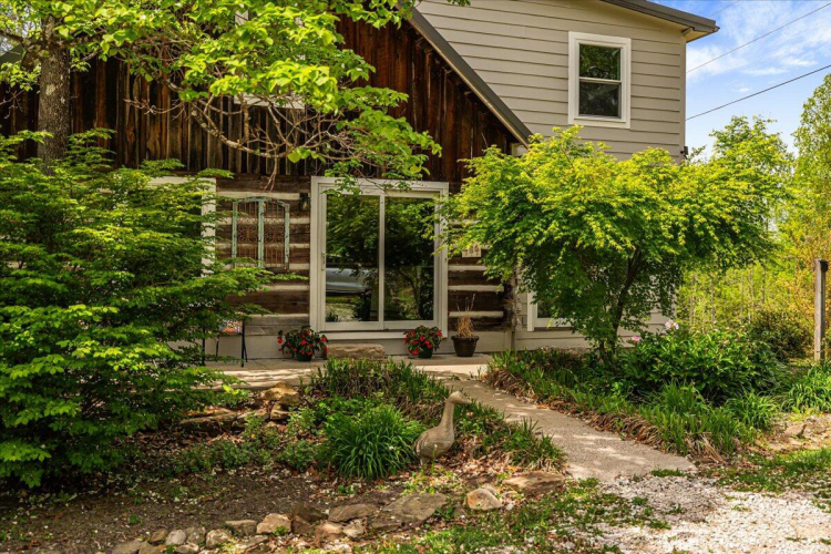 Listing Image 55