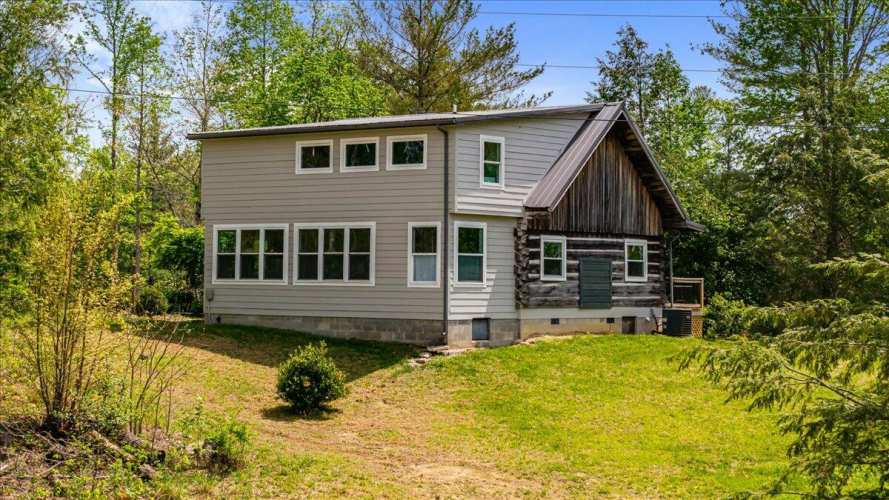Listing Image 64