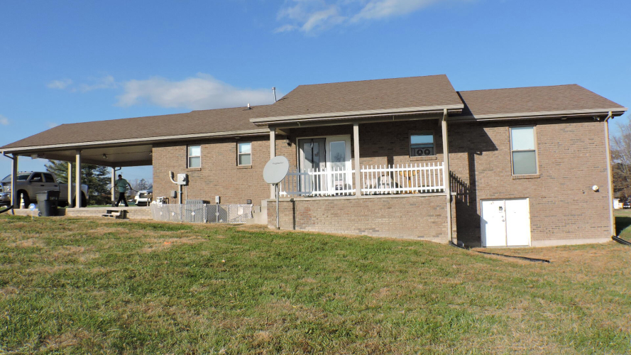 Listing Image 3
