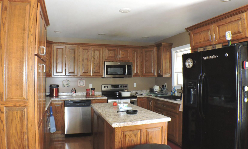 Listing Image 5