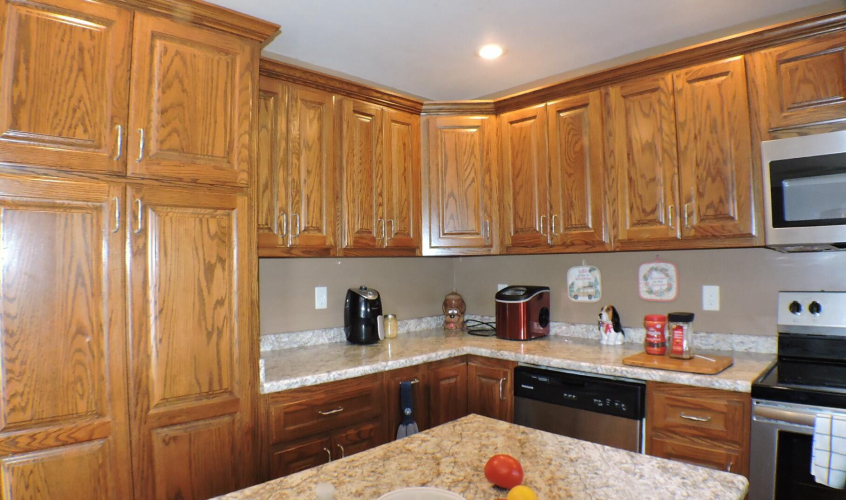 Listing Image 6