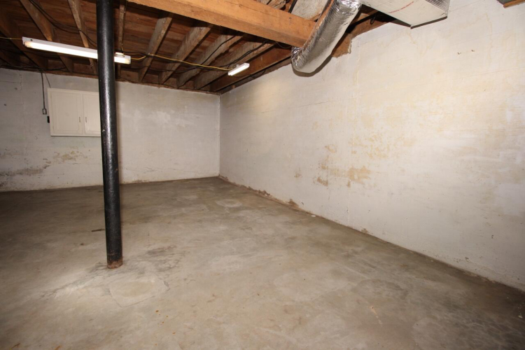 Listing Image 24