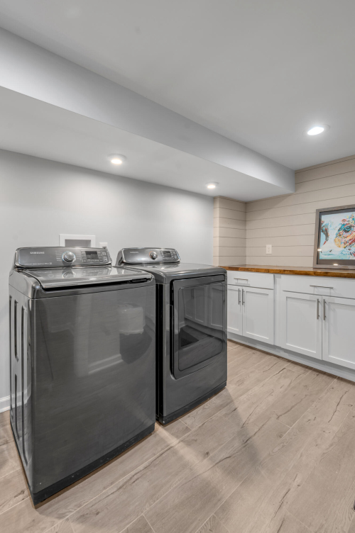 Listing Image 51