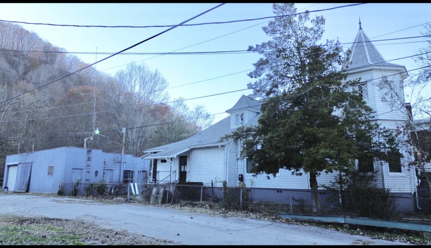 Listing Image 3