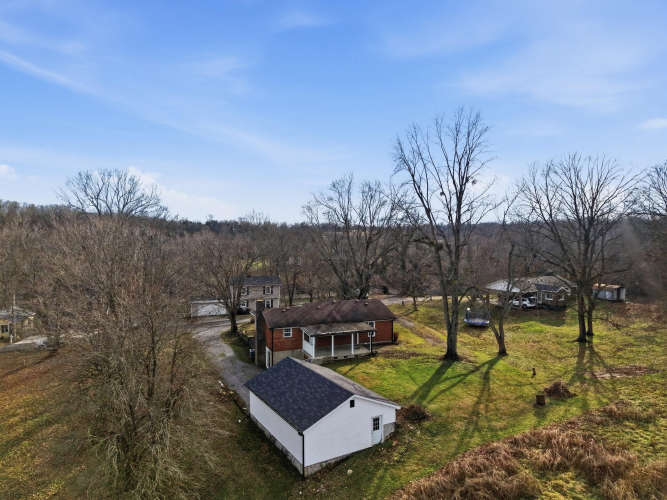 Listing Image 6