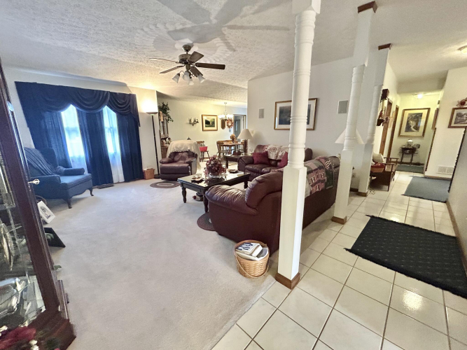 Listing Image 35
