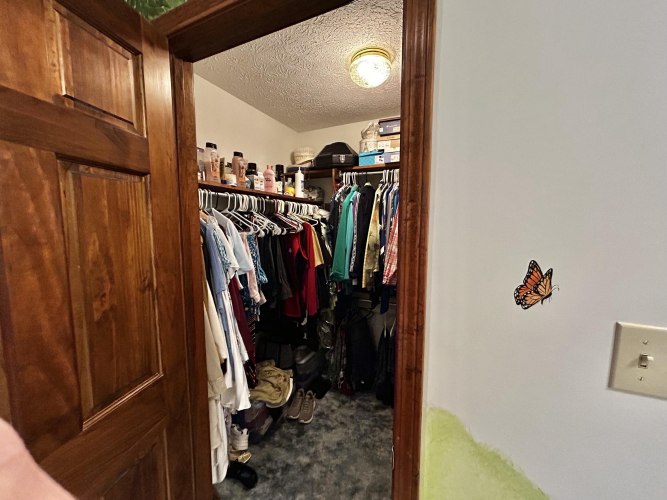 Listing Image 56