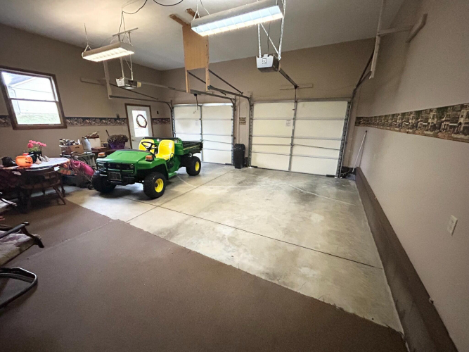 Listing Image 71
