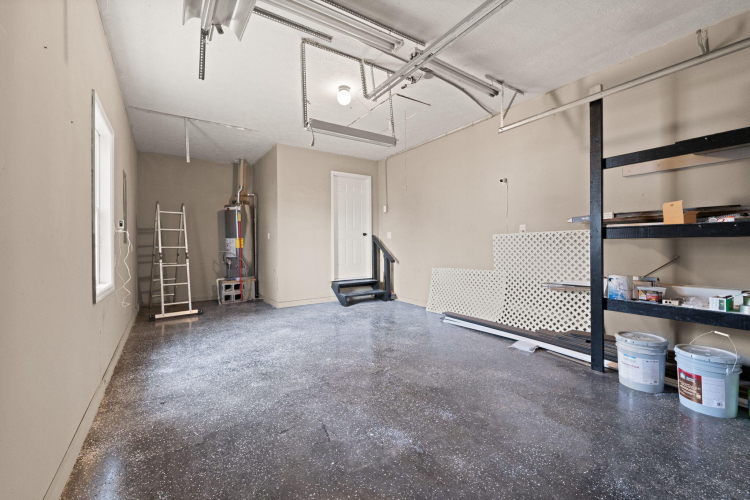 Listing Image 107