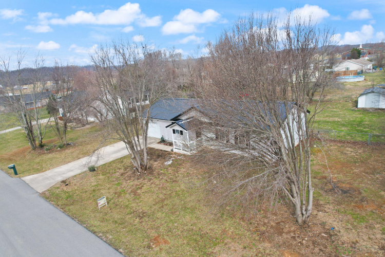 Listing Image 91