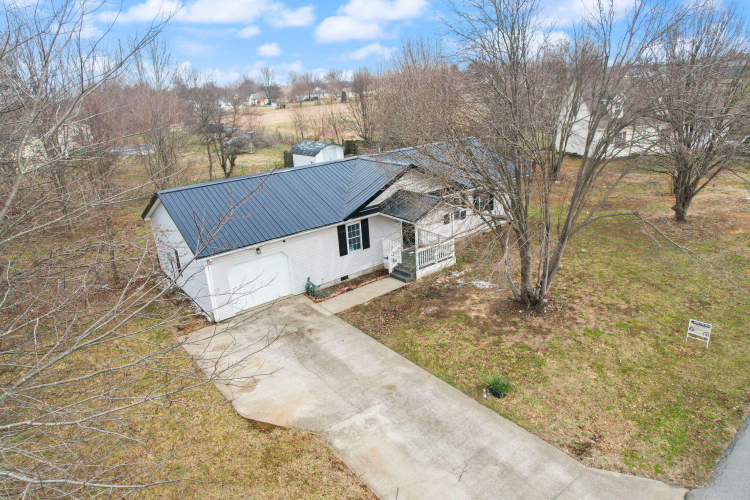 Listing Image 95