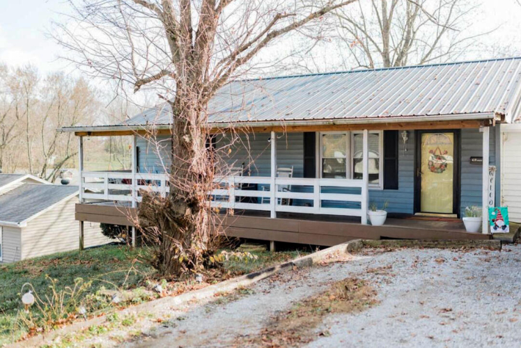 Listing Image 3